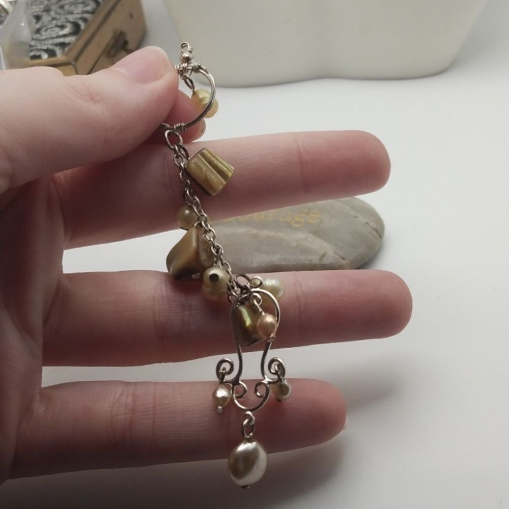 Elegant femme freshwater pearl dangle necklace pendant